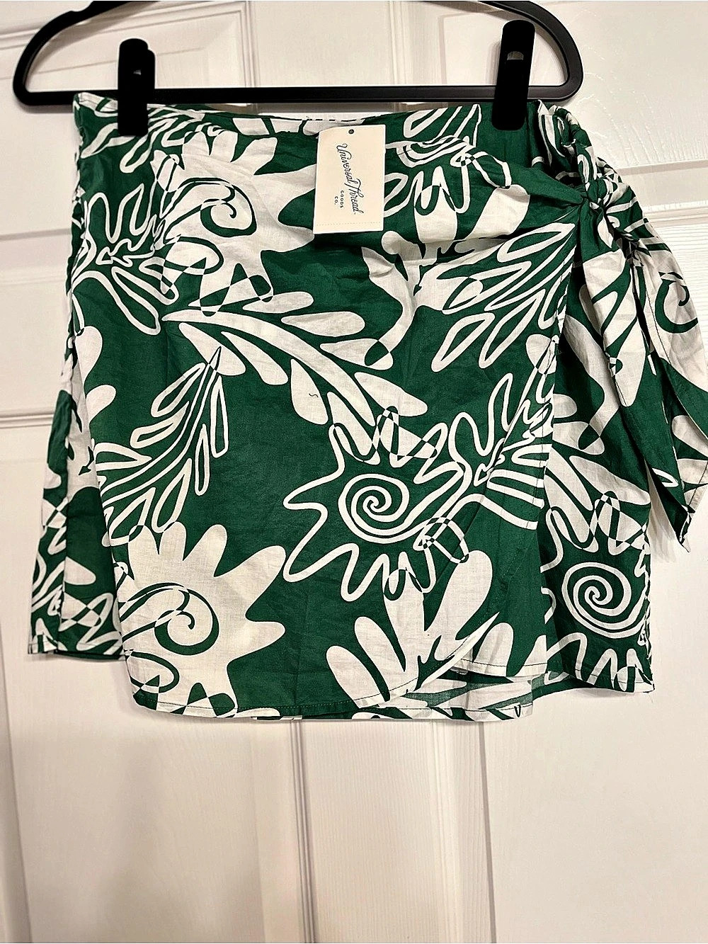 Universal Thread Printed Midi Wrap Skirt Green & White